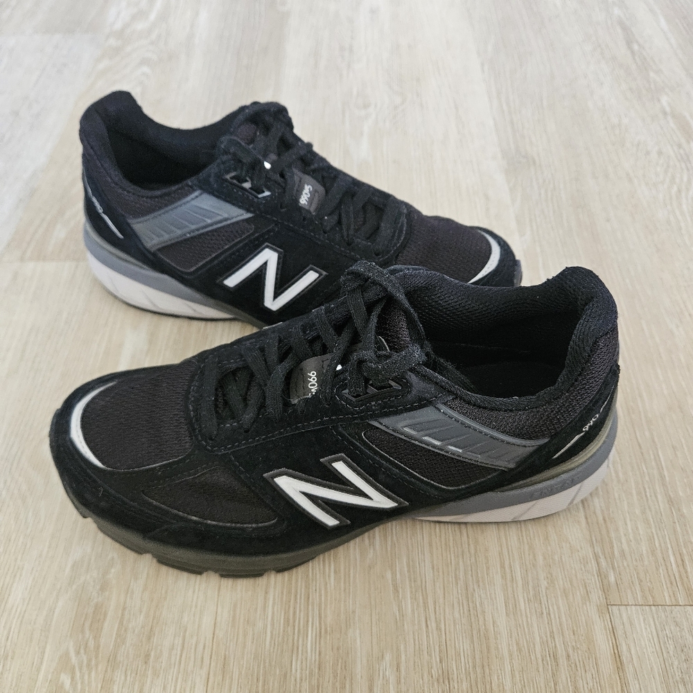 New Balance 990v5 Black Reflector Athletic Shoes W990BK5 Women's Size 8 2E